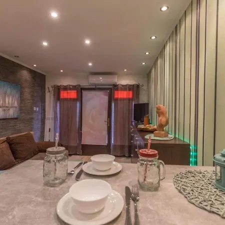 Апартаменты In With Sea View, Terrace, Air Conditioning, Wifi 4628-5