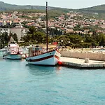In With Sea View, Terrace, Air Conditioning, Wifi 4628-5 * Crikvenica