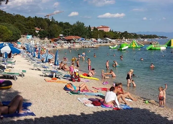 Apartment In With Sea View, Terrace, Air Conditioning, Wifi 4628-5 Crikvenica